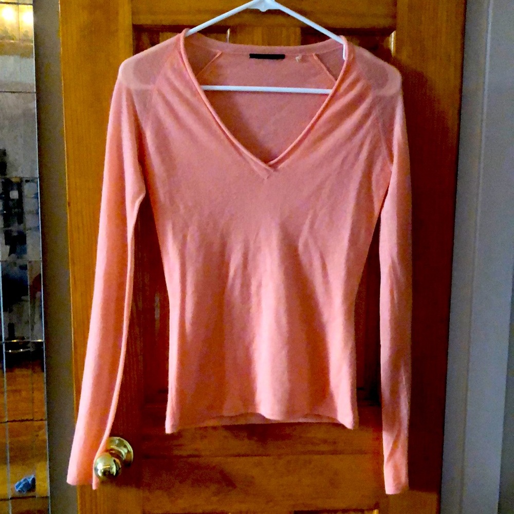 Elie Tahari 100% cashmere sweater